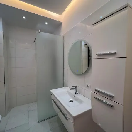 Cahani Lux Apartman